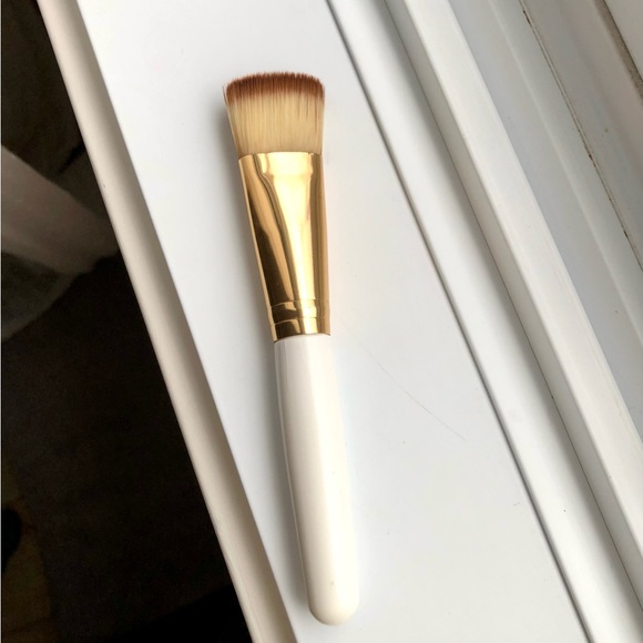 Leahlani Skincare Mask Brush | vegan, eco-friendly - Picture 3 of 5